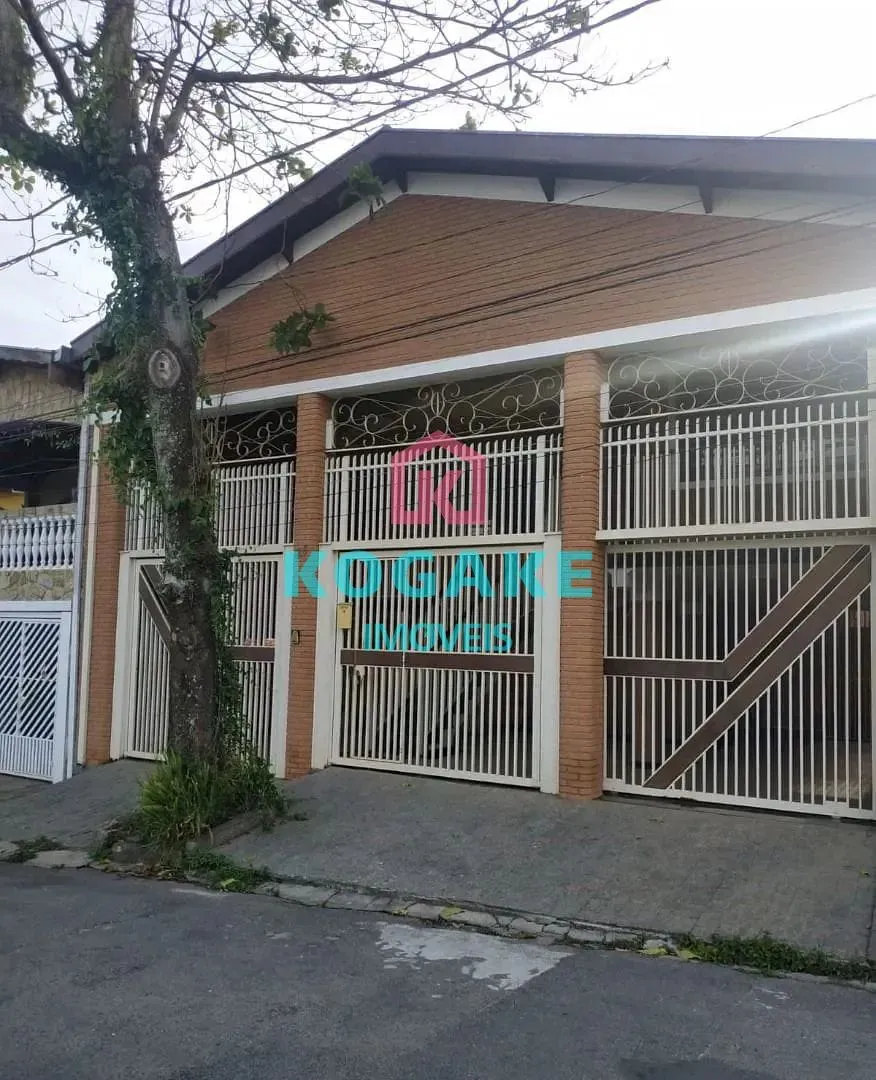 Casa, 3 quartos, 212 m² - Foto 1