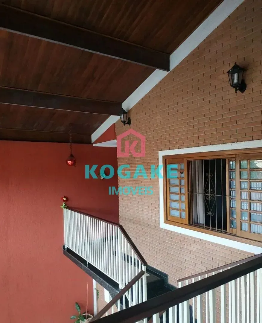 Casa, 3 quartos, 212 m² - Foto 3