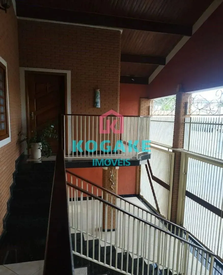 Casa, 3 quartos, 212 m² - Foto 2
