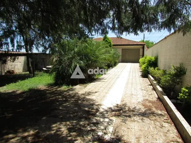 Casa 2 quartos e 2 banheiros, à venda, no bairro Contorno em Ponta Grossa