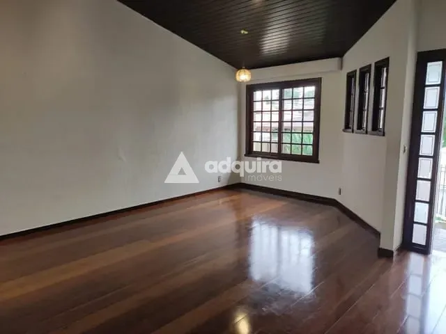 Casa com 535m² 3 quartos e 2 banheiros, à venda, no bairro Estrela em Ponta Grossa