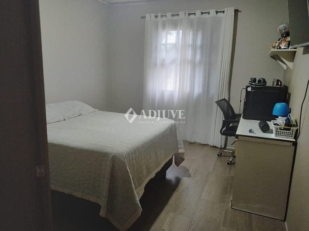 Casa à venda com 5 quartos, 148m² - Foto 14