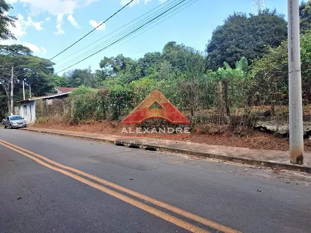 Casa com 1500m² 1 quarto e 1 banheiro, à venda, no bairro Chácaras Pousada do Vale em São José dos Campos