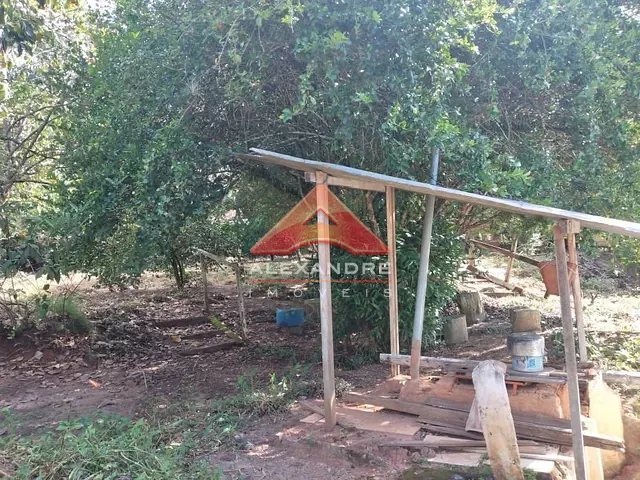 Casa com 1500m² 1 quarto e 1 banheiro, à venda, no bairro Chácaras Pousada do Vale em São José dos Campos