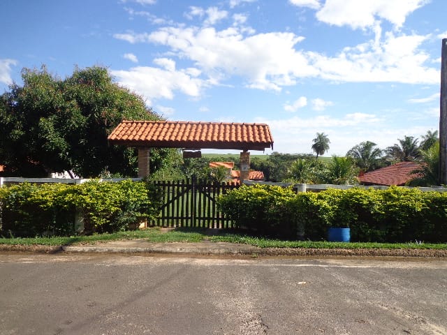 Foto do Casa - Casa à venda 10M², CHACARA SOBRADINHO, ADOLFO - SP | Imobiliária Compare
