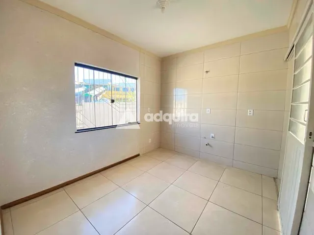 Casa 3 quartos e 1 banheiro, à venda, no bairro Neves em Ponta Grossa