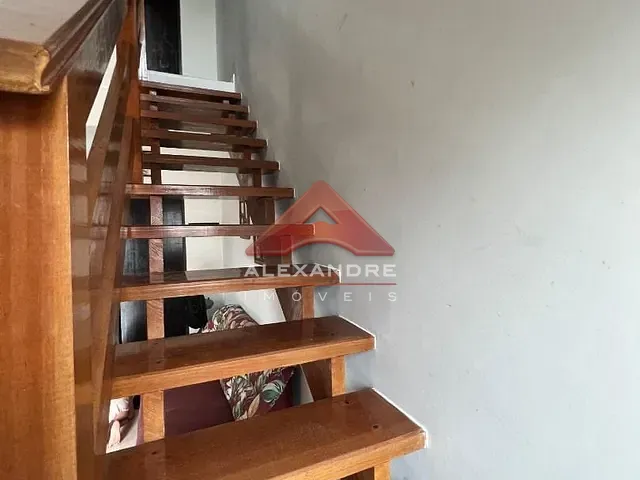 Casa com 141m² 2 quartos e 1 banheiro, à venda, no bairro Massaguaçu em Caraguatatuba