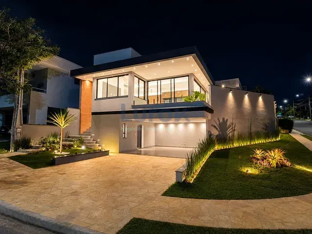 Casa com 307m² 3 quartos e 4 banheiros, à venda, no bairro Roncáglia em Valinhos