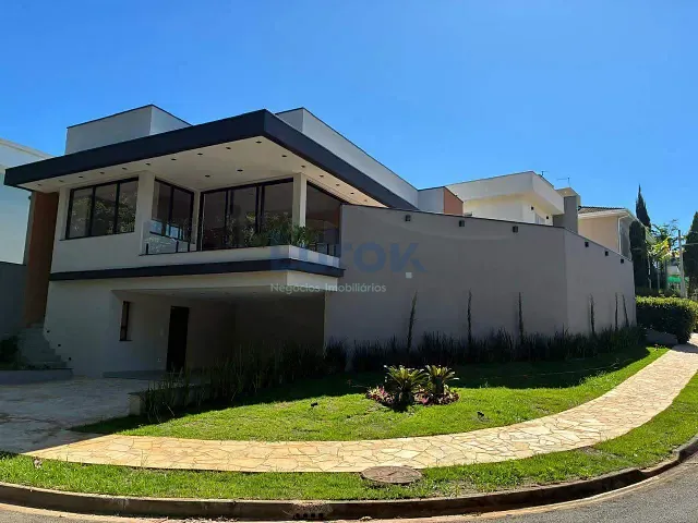 Casa com 307m² 3 quartos e 4 banheiros, à venda, no bairro Roncáglia em Valinhos