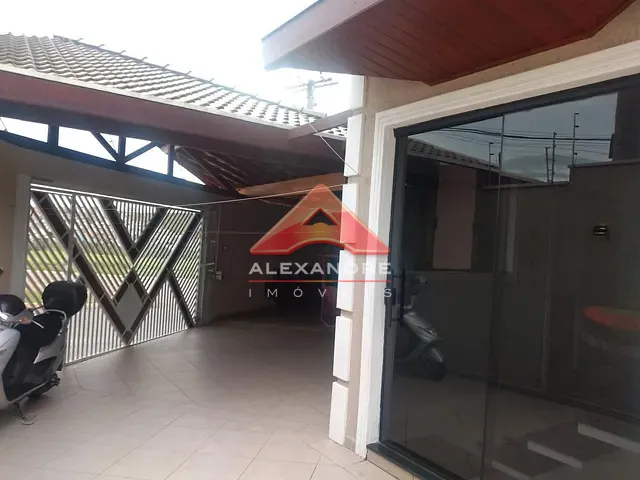 Casa com 200m² 3 quartos e 1 banheiro, à venda, no bairro Jardim Santa Júlia em São José dos Campos