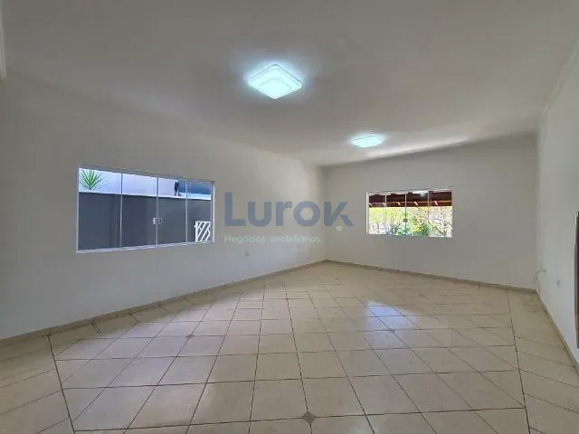 Casa 3 quartos e 3 banheiros, à venda, no bairro Bosque em Vinhedo