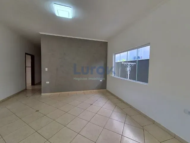 Casa 3 quartos e 3 banheiros, à venda, no bairro Bosque em Vinhedo