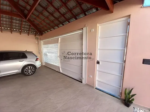 Casa com 250m² 3 quartos e 3 banheiros, à venda, no bairro Vila Branca em Jacareí