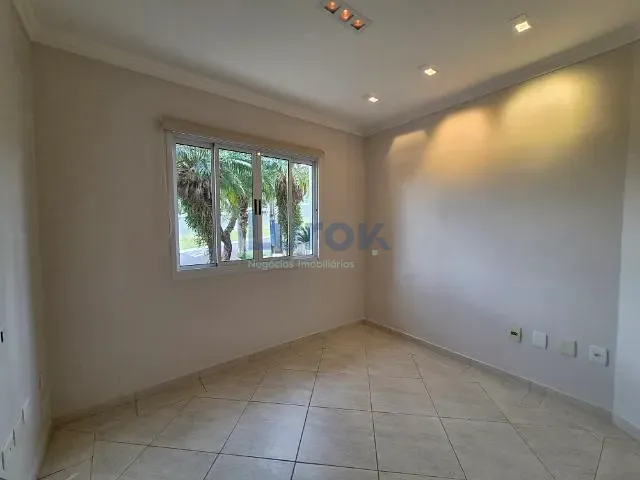 Casa 3 quartos e 5 banheiros, à venda ou para alugar, no bairro Jardim Recanto em Valinhos