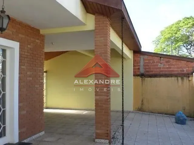 Casa com 250m² 5 quartos e 5 banheiros, à venda, no bairro Vila Betânia em São José dos Campos