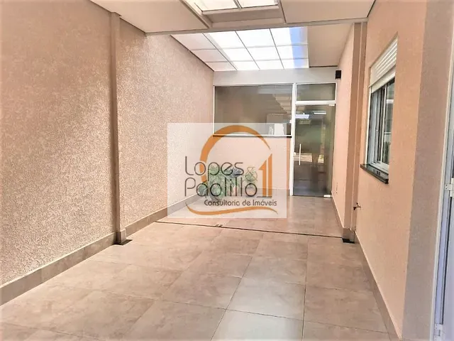 Casa com 335m² 3 quartos e 1 banheiro, à venda, no bairro Ribeirão dos Porcos em Atibaia