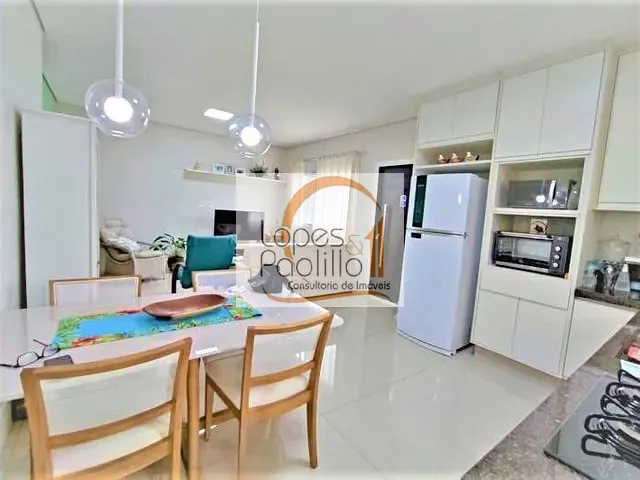 Casa com 335m² 3 quartos e 1 banheiro, à venda, no bairro Ribeirão dos Porcos em Atibaia