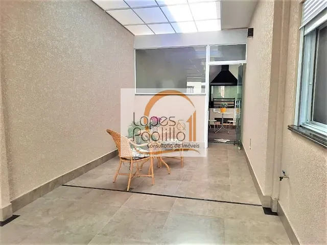 Casa com 335m² 3 quartos e 1 banheiro, à venda, no bairro Ribeirão dos Porcos em Atibaia