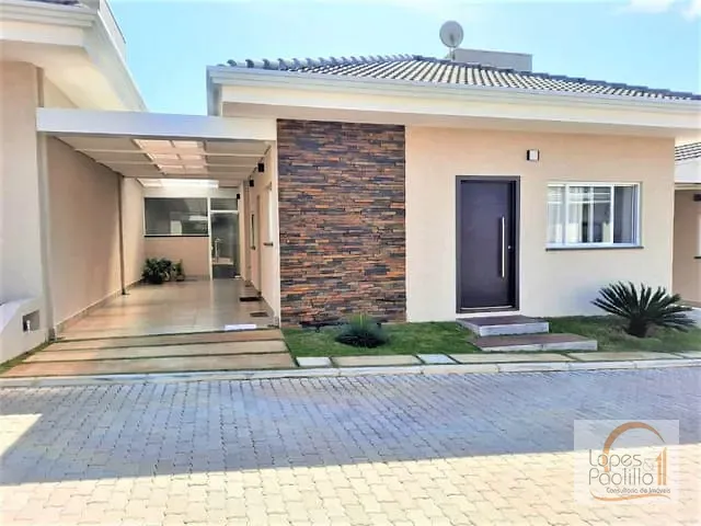 Casa com 335m² 3 quartos e 1 banheiro, à venda, no bairro Ribeirão dos Porcos em Atibaia