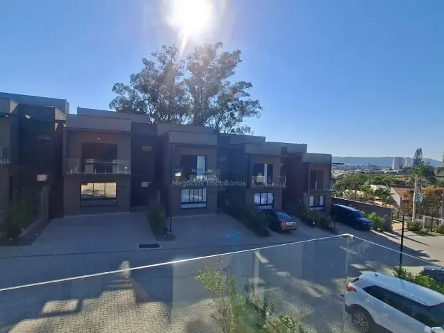 Casa com 203m² 3 quartos e 4 banheiros, para alugar, no bairro Chácaras Alpina em Valinhos