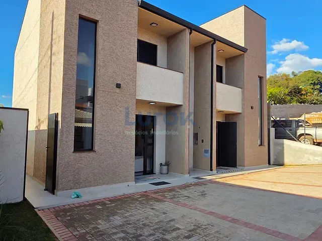Casa com 130m² 2 quartos e 3 banheiros, à venda, no bairro Vila Capuava em Valinhos