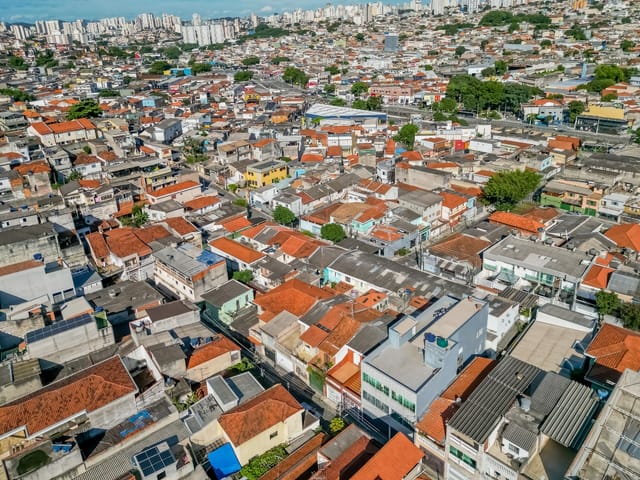 Foto do Casa - Casa tipo para venda em Sítio do Morro com 4 quartos, 250m² | Lares e Andares Imóveis
