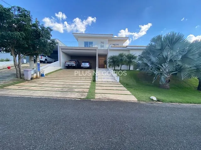 Casa com 800m² 4 quartos e 7 banheiros, à venda, no bairro Condomínio Village Araçoiaba em Araçoiaba da Serra