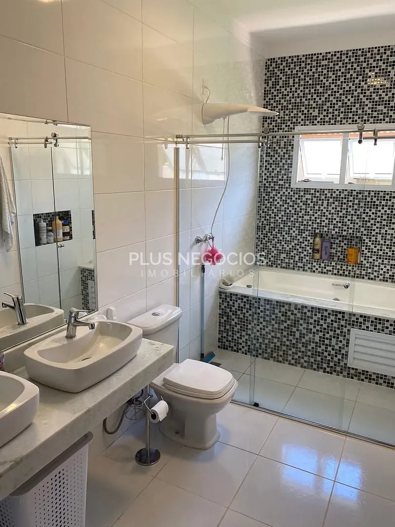 Casa, 4 quartos, 375 m² - Foto 59