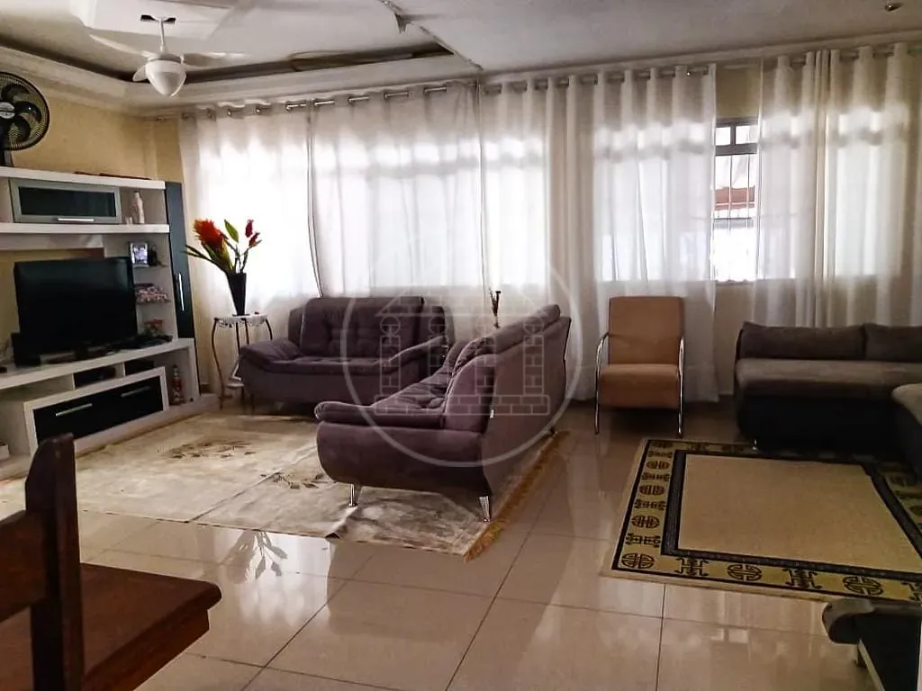 Casa, 3 quartos, 180 m² - Foto 8