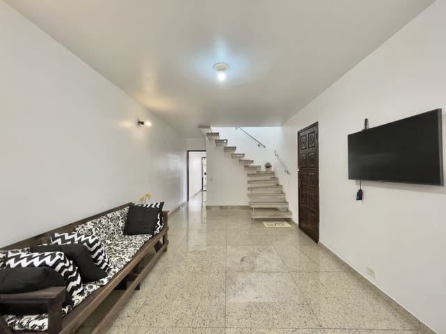 Casa com 100m² 3 quartos e 3 banheiros, à venda, no bairro Americanópolis em São Paulo