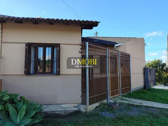 Casa com 75m² 2 quartos e 1 banheiro, à venda, no bairro Jardim do Bosque em Cachoeirinha