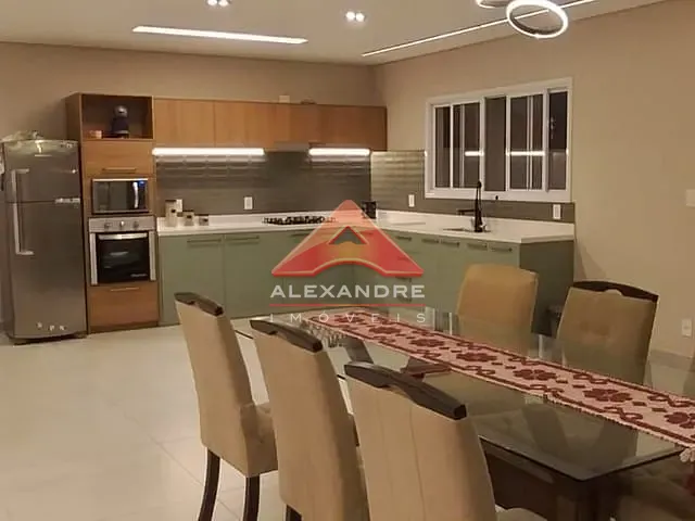 Casa com 540m² 4 quartos e 1 banheiro, à venda, no bairro Condomínio Residencial Ecopark Bourbon em Caçapava
