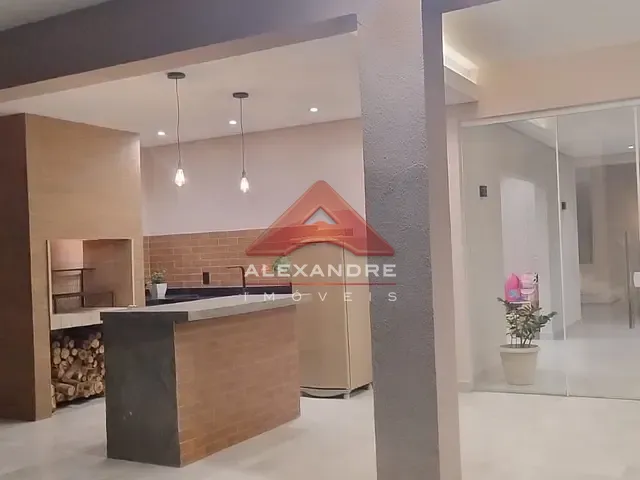 Casa com 540m² 4 quartos e 1 banheiro, à venda, no bairro Condomínio Residencial Ecopark Bourbon  em Caçapava