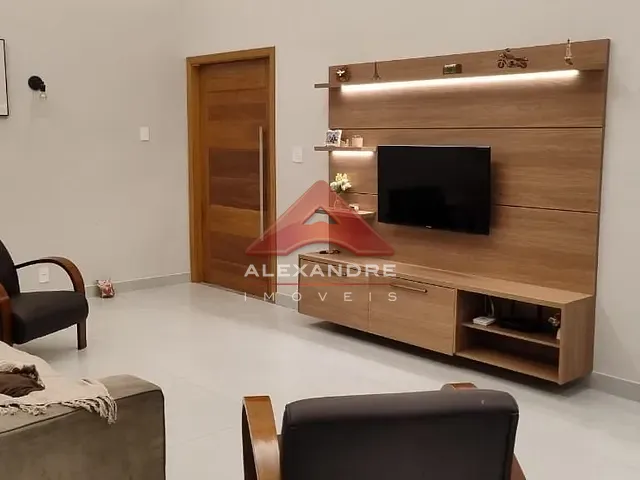 Casa com 540m² 4 quartos e 1 banheiro, à venda, no bairro Condomínio Residencial Ecopark Bourbon  em Caçapava