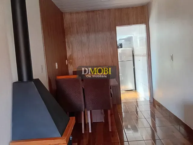 Casa 2 quartos e 1 banheiro, à venda, no bairro Santa Cruz em Gravataí