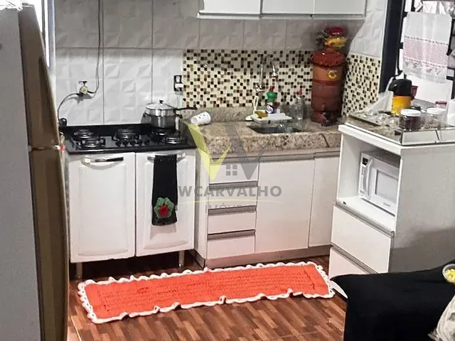 Casa com 200m² 2 quartos e 2 banheiros, à venda, no bairro Leblon em Anápolis