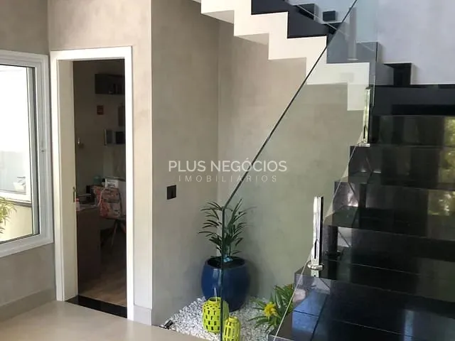 Casa com 250m² 3 quartos e 4 banheiros, à venda, no bairro Condominio Golden Park Alfa em Sorocaba