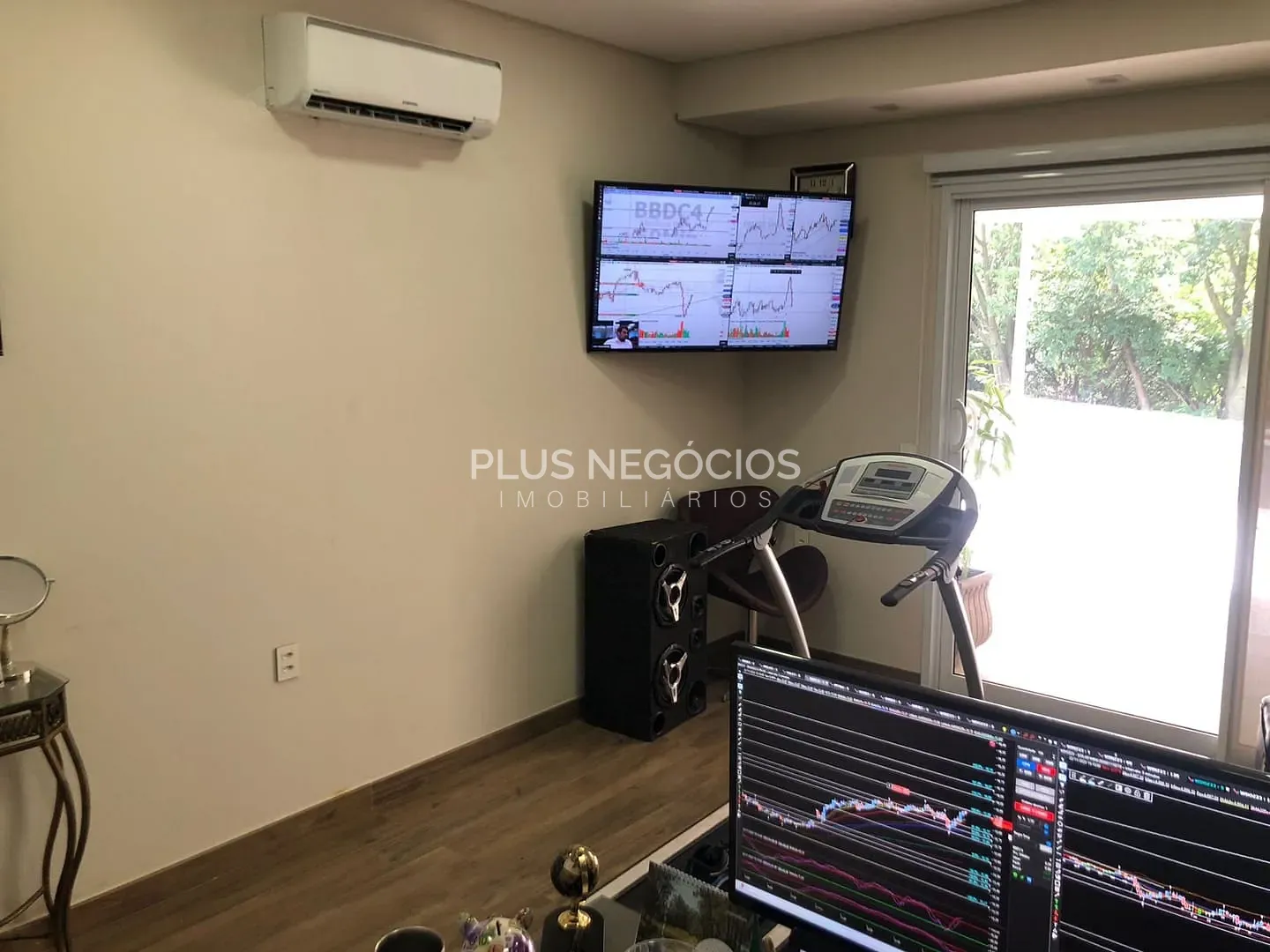 Casa, 3 quartos, 330 m² - Foto 43