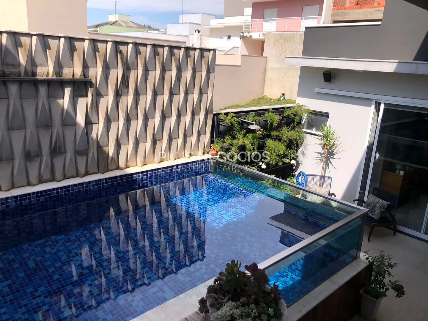 Casa, 3 quartos, 330 m² - Foto 23