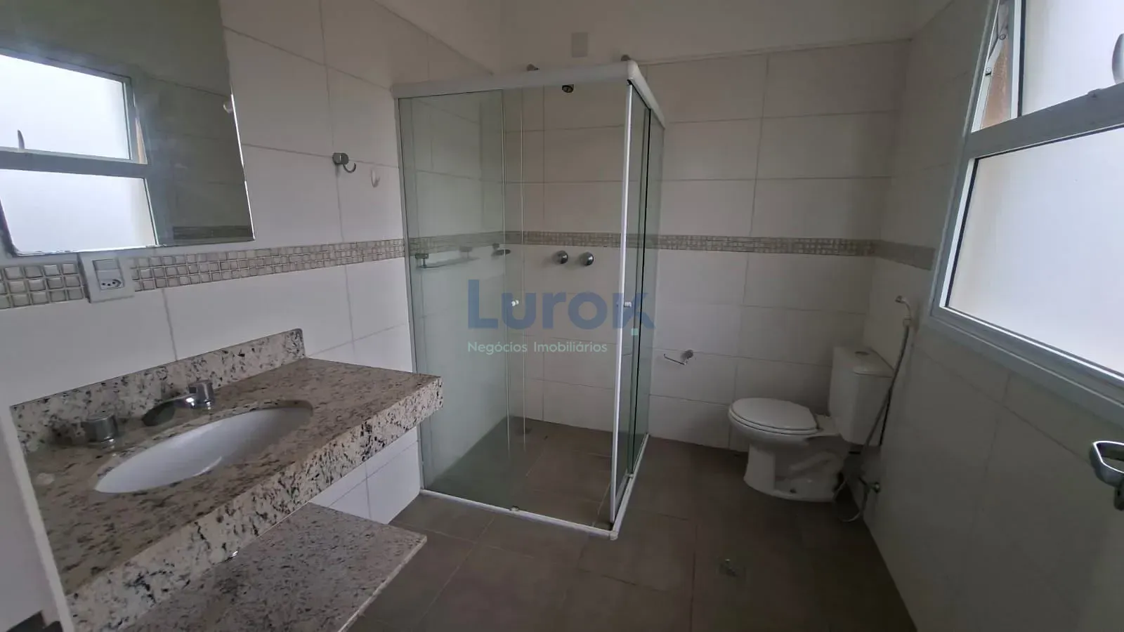 Casa, 3 quartos, 268 m² - Foto 27