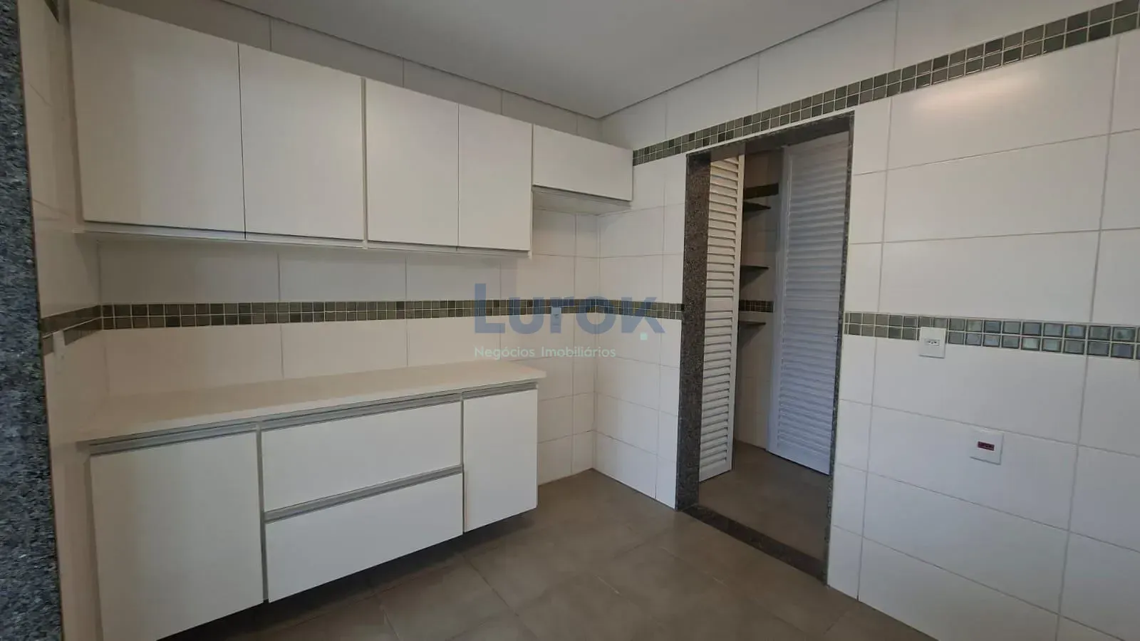 Casa, 3 quartos, 268 m² - Foto 14