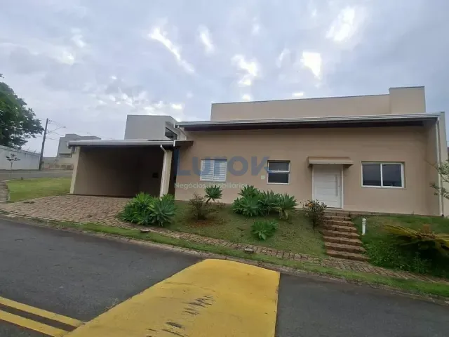 Casa com 383m² 3 quartos e 3 banheiros, para alugar, no bairro Loteamento Residencial Santa Gertrudes em Valinhos
