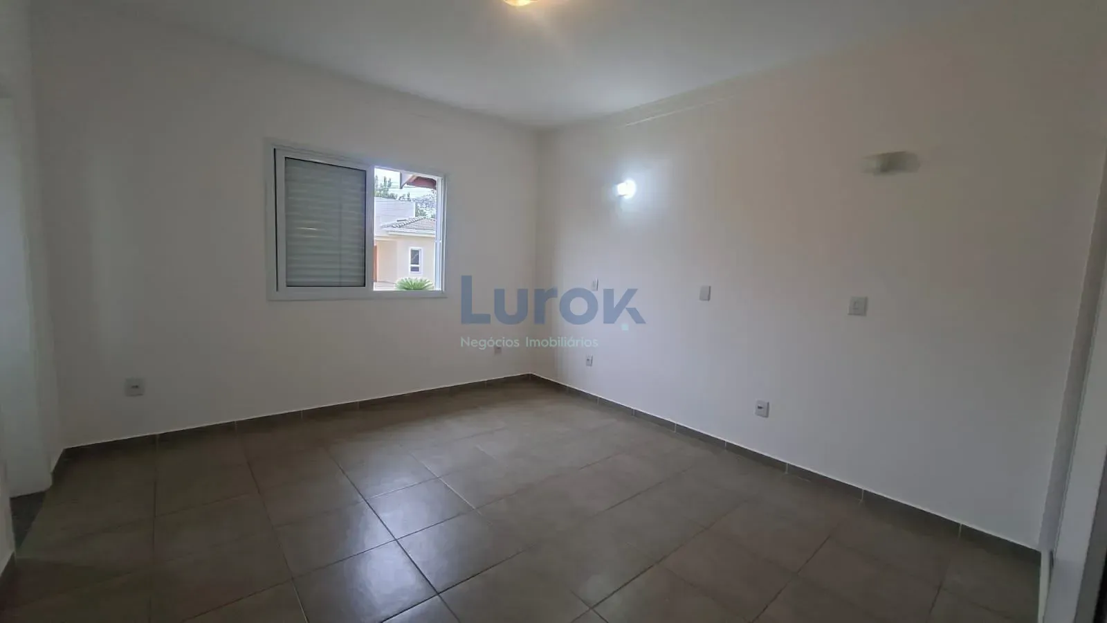 Casa, 3 quartos, 268 m² - Foto 34