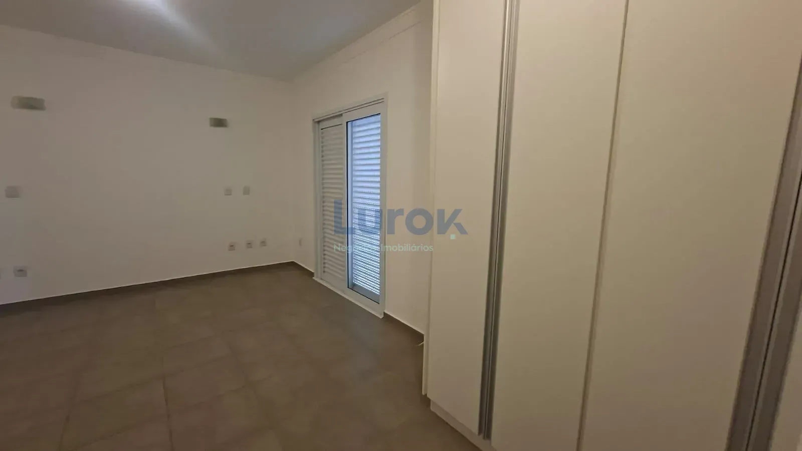 Casa, 3 quartos, 268 m² - Foto 35