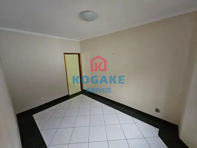 Casa com 150m² 3 quartos e 1 banheiro, à venda, no bairro Jardim Portugal em São José Dos Campos