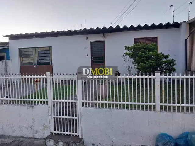 Casa com 202m² 2 quartos e 1 banheiro, à venda, no bairro Morada do Vale II em Gravataí