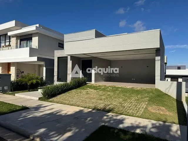 Casa 3 quartos e 4 banheiros, à venda, no bairro Jardim Carvalho em Ponta Grossa