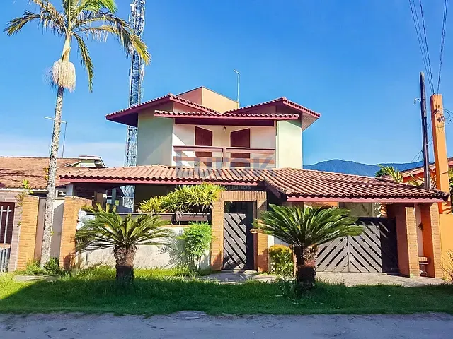 Casa 5 quartos e 5 banheiros, à venda, no bairro Capricórnio I em Caraguatatuba