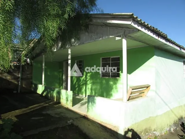 Casa 2 quartos e 2 banheiros, à venda, no bairro Piriquitos em Ponta Grossa