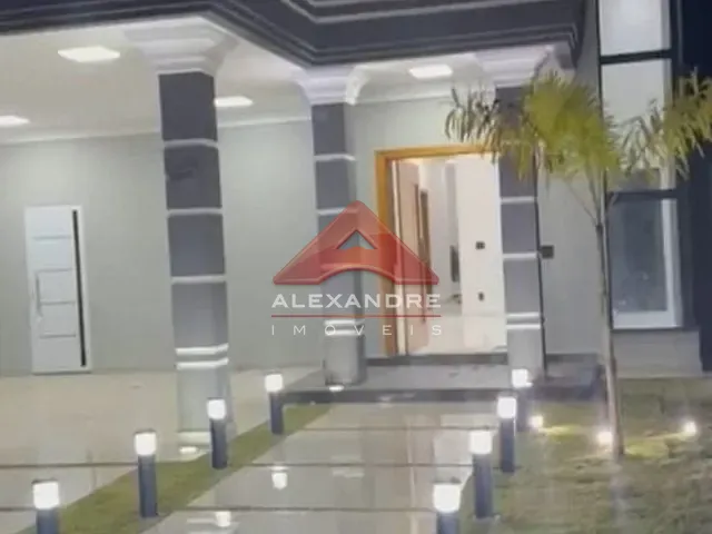 Casa com 310m² 3 quartos e 3 banheiros, à venda, no bairro Reserva do Vale em Caçapava